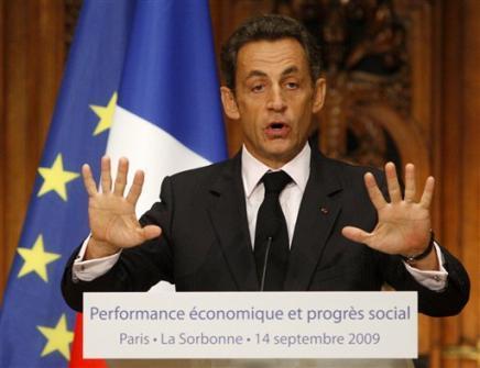Sarkozy s'élève pour éviter le chahut