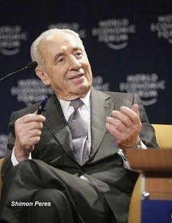 Shimon Peres défend les criminels de guerre