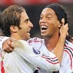Flamini et Ronaldinho