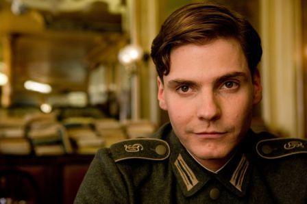 Daniel Bruhl