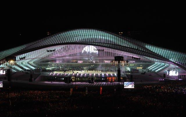 Une gare, une oeuvre d'art contemporain