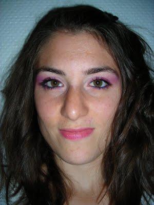 Concours de maquillage: Couleurs improbables, la proposition de Brigitte