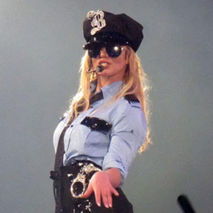 Chapeau mademoiselle Britney Spears