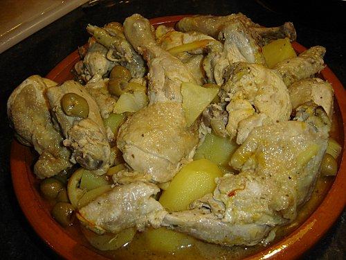 Tajine de poulet citron / olives