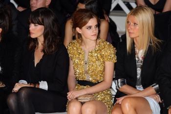 Videos du défilé Burberry lors de la fashion week 2009.