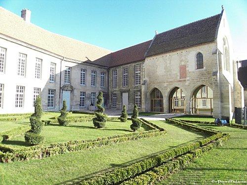 Palais Episcopal de Senlis
