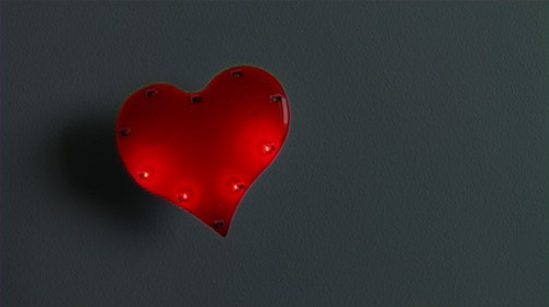 Exprimez-vous… sur le totem du cœur du Forum des Halles