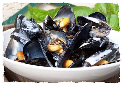 Moules au roquefort.