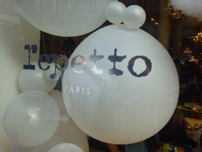Voyager à Paris.... et connaître Repetto