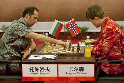 Veslin Topalov face à Magnus Carlsen