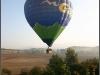 montgolfiere-au-dessus-du-gite-des-7-collines-sur-la-route-des-gorges-du-verdon-a-roumoules-5