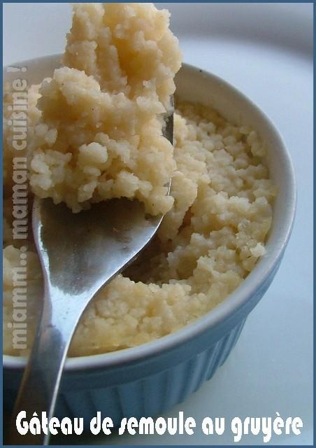 Petits gâteaux de semoule au gruyère