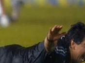 Video Football: glissade joie Diego Maradona ventre
