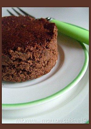 Gâteau au chocolat & à la courgette (ma version sans huile, ni farine)