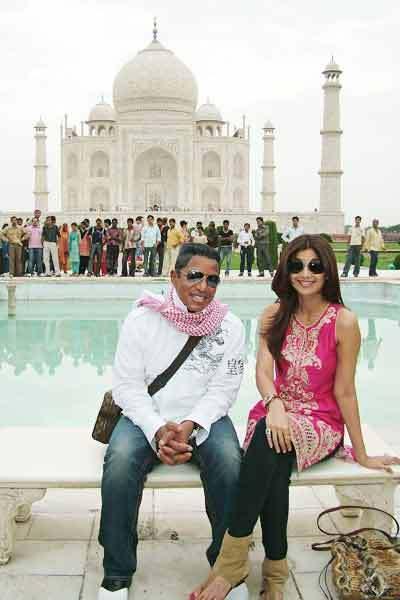 Shilpa Shetty fait visiter le Taj Malh à Jermaine Jackson !