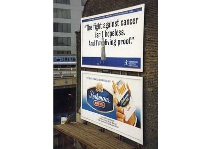 Affiches de pubs mal placées