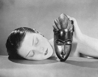 Noire & Blanche 1936 © Man Ray Trust - ADAGP Paris 2008