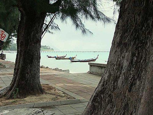 Phuket: Le village et la plage de Rawai Beach