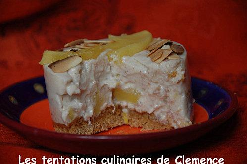 Cheesecake aux pommes, parfumé aux dattes, citron et amande