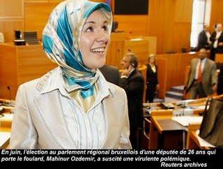 Une réflexion sur le foulard