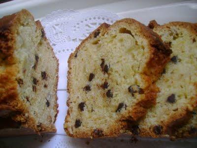 Cake aux poires et aux pépites de chocolat