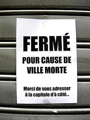 PARIS : QUAND LA NUIT MEURT EN SILENCE
