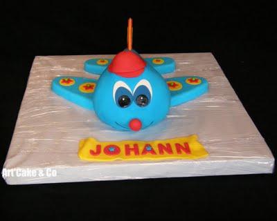 Avion    Tout est comestible sauf les ailes35 PartsL 45 cm