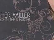 2009 Esther Miller Place Sunlight Review Chronique d'une artiste joue velours
