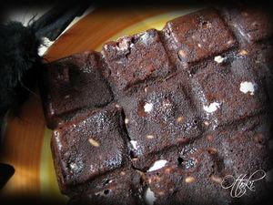 brownie-mo​isi-aux-as​ticots-hal​loween-L-2