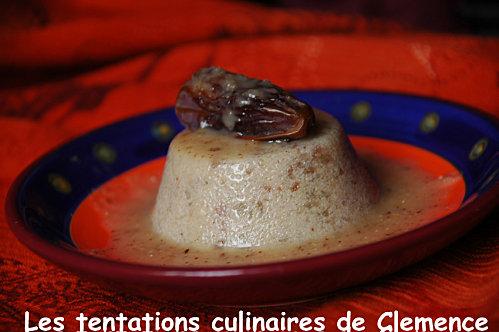 Panna cotta aux dattes, noisette et poudre d'orange