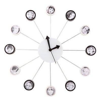 L'horloge photos un cadeau super sympa.