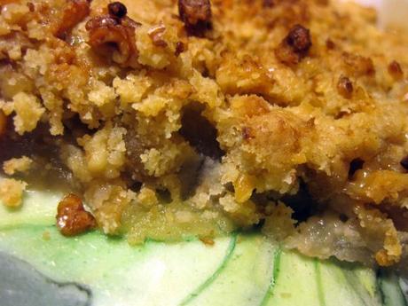 Crumble pommes vertes, noix, sirop d'érable