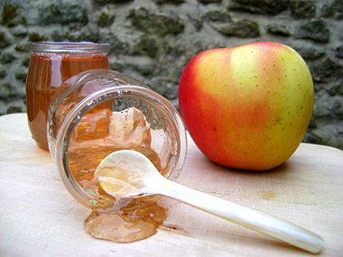 Gelée de Pommes, ou Comment Recycler Epluchures et Trognons…