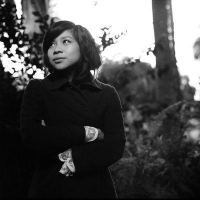 Gros coup de coeur pour Zee Avi Zee-Avi-photo.jpg