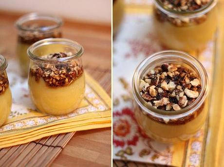 Petits pots de compote pomme-tonka aux noisettes grillées