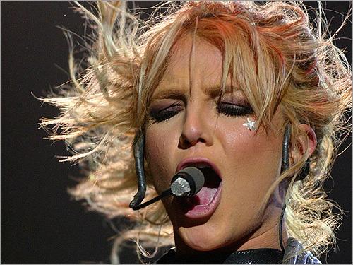 Britney Spears attaquée sur ses playbacks