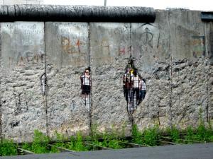the-berlin-wall.1257371725