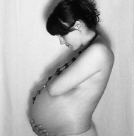 Coralie, photographe de bébés et ventre rond