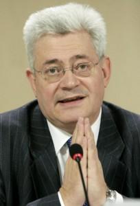 Bruno Gollnisch extreme droite