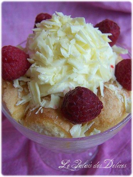 Coupes légères à la crème de lychees et chocolat blanc 101_0088