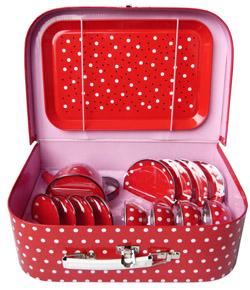 Dinette rouge à pois blanc