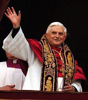 Benoît XVI, L'aspiration et la soumission à Dieu, source et juge de tout bien