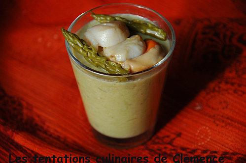 Panna cotta d'asperges aux Saint-Jacques poêlées