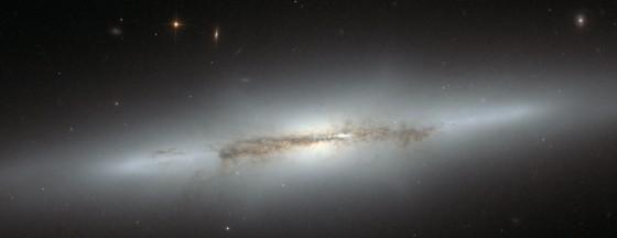 Galaxie NGC 4710