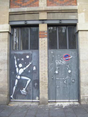 Homme blanc rue des Hospitalières Saint Gervais 2009-11-22 3.jpg