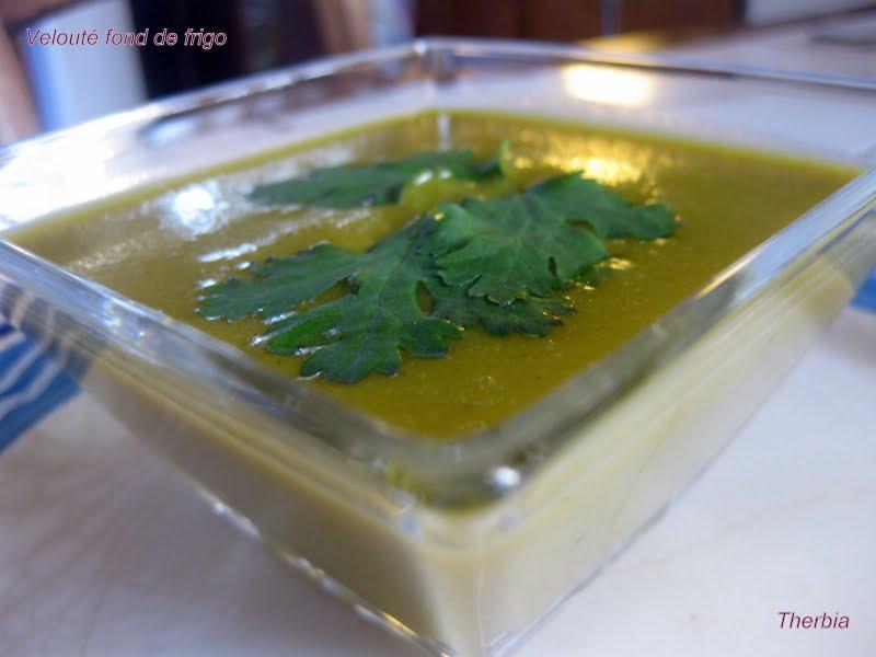 Velouté de légumes à la coriandre et au paprika