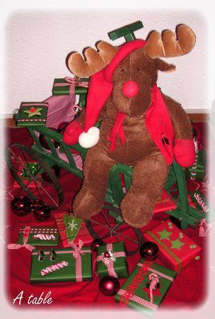 Encore des cadeaux.... cadeau_vert_rouge_001_modifi__1__2_