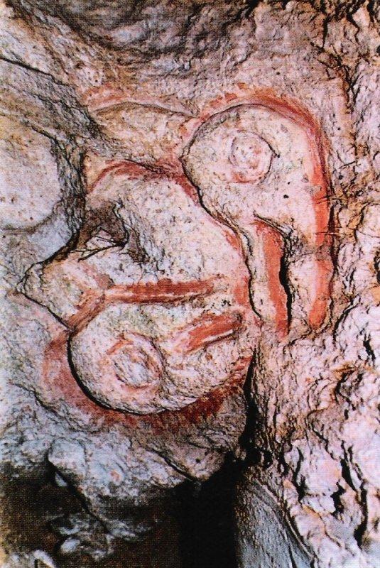 Motu Nui - représentation de deux oiseaux à l'intérieur d'une grotte 