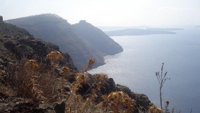 Santorin, un archipel  et une île
