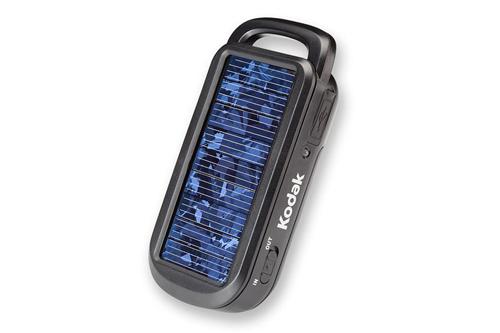 KS100-C+2 : le chargeur solaire de Kodac
